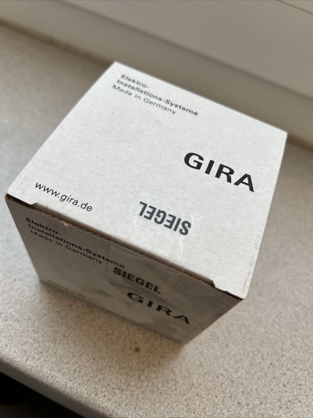 Gira System 55 UP-Radio RDS ohne Lautsprecher ST55,reinweiß-glänzend,228403
